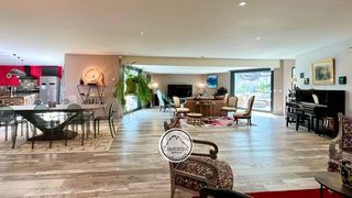  Maison � vendre 6 pi�ces 212 m�