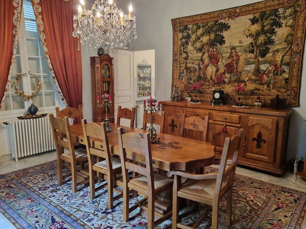 � vendre  Propri�t�/ch�teau La Chartre-sur-le-Loir (72340)