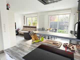  Maison � vendre 5 pi�ces 77 m�