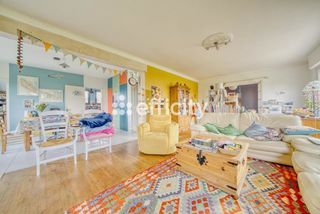  Villa � vendre 6 pi�ces 162 m�