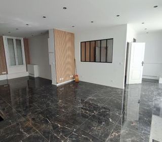  Immeuble � vendre 9 pi�ces 160 m�