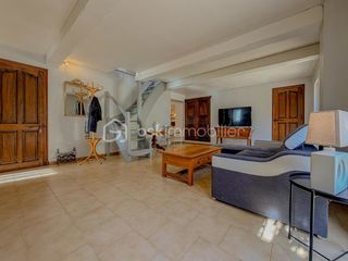  Maison � vendre 8 pi�ces 226 m�