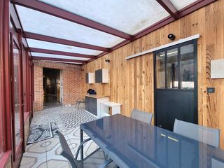  Maison � vendre 8 pi�ces 273 m�