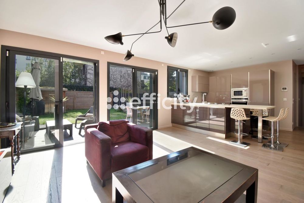 � vendre  Maison La Garenne-Colombes (92250)