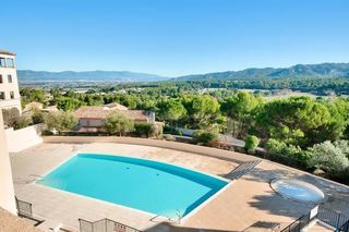  Appartement � vendre 3 pi�ces 69 m�