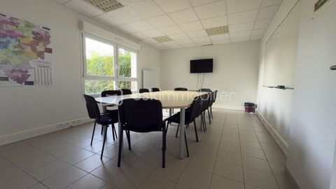 Bureaux modernes &agrave; vendre PROCHE ARRAS ET AXE AUTOROUTE � 269 m&sup2; 399900 59000 Lille