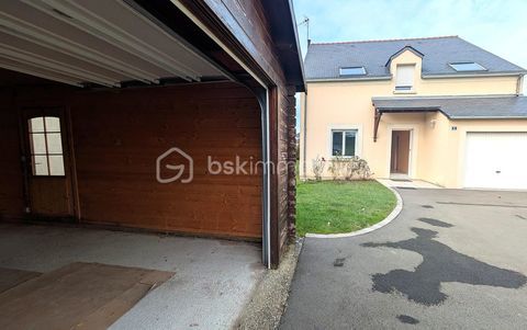   CENTRE-VILLE DE JUIGN�-SUR-LOIRE � MAISON T6 AVEC VRAIE VIE DE PLAIN-PIED � JARDIN- COMMERCES � 2 MIN � PIED Maison - 6 pi�ce(s) - 145 m�