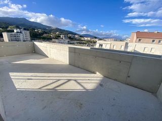  Appartement � vendre 3 pi�ces 81 m�