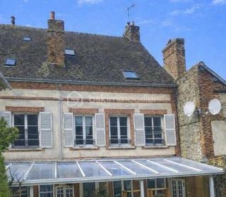  Propri�t�/ch�teau � vendre 11 pi�ces 227 m�