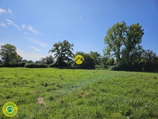  Terrain � vendre 4 pi�ces 3000 m�