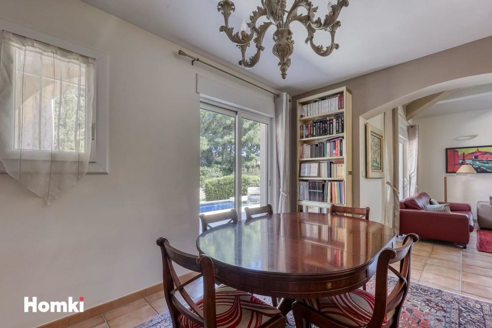 � vendre  Villa La Cadi�re-d'Azur (83740)