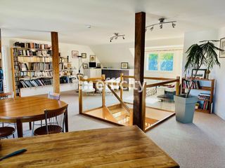  Maison � vendre 6 pi�ces 215 m�