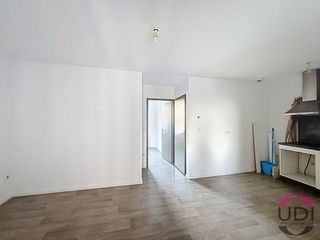  Immeuble � vendre 13 pi�ces 362 m�