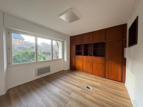 LOCAL COMMERCIAL MENDE 450 48000 Mende