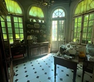  Propri�t�/ch�teau � vendre 9 pi�ces 200 m�