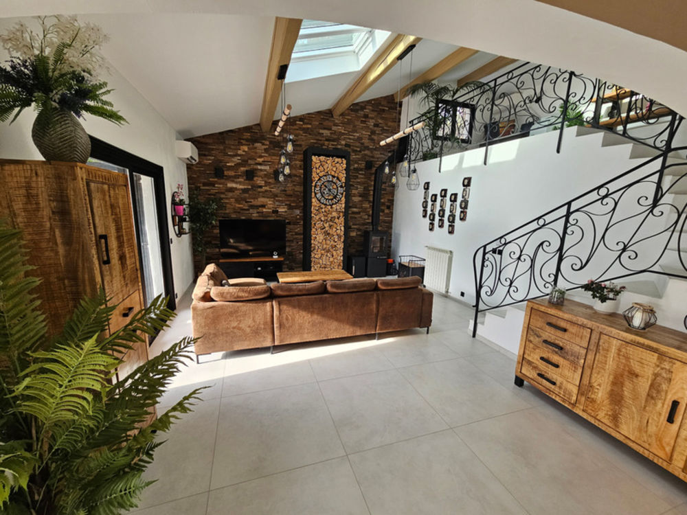 � vendre  Villa Roquefort-les-Pins (06330)