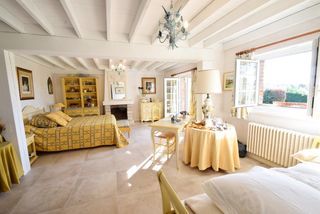  Propri�t�/ch�teau � vendre 8 pi�ces 187 m�