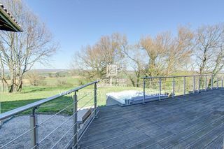  Maison � vendre 6 pi�ces 180 m�