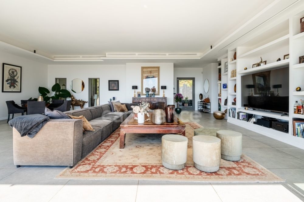 � vendre  Propri�t�/ch�teau Ceyreste (13600)