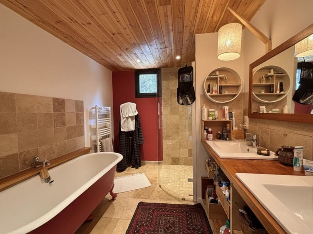 � vendre  Villa Montbrison-sur-Lez (26770)