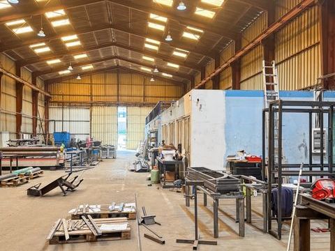 Entrep&ocirc;t/bureau &agrave; vendre GAUCHY (02) 599000 02430 Gauchy