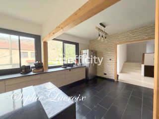  Villa � vendre 7 pi�ces 173 m�