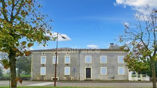  Maison � vendre 12 pi�ces 393 m�