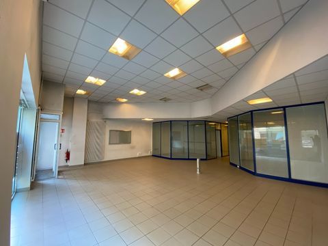 A LOUER - BUREAUX 1500 71100 Chalon sur saone