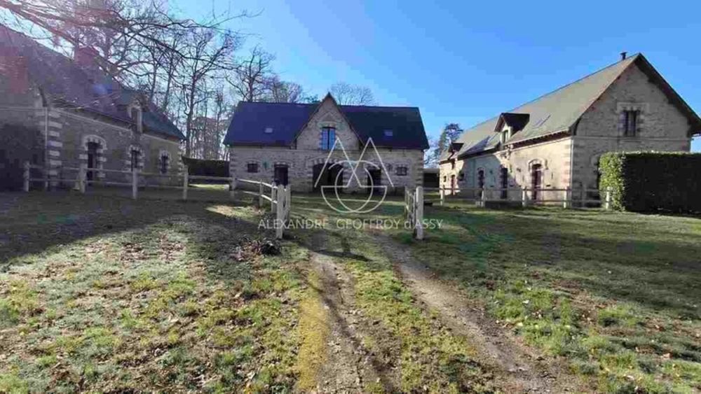 � vendre  Propri�t�/ch�teau Ch�teau-Gontier (53200)