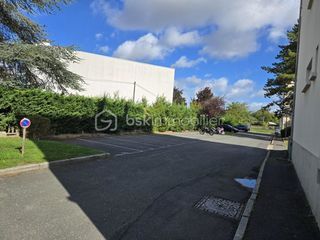  Parking / Garage � vendre 10 m�