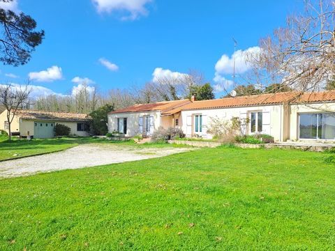   Grande maison familiale de 170 m� sur une belle parcelle de plus de 3 600 m� Maison - 7 pi�ce(s) - 170 m�