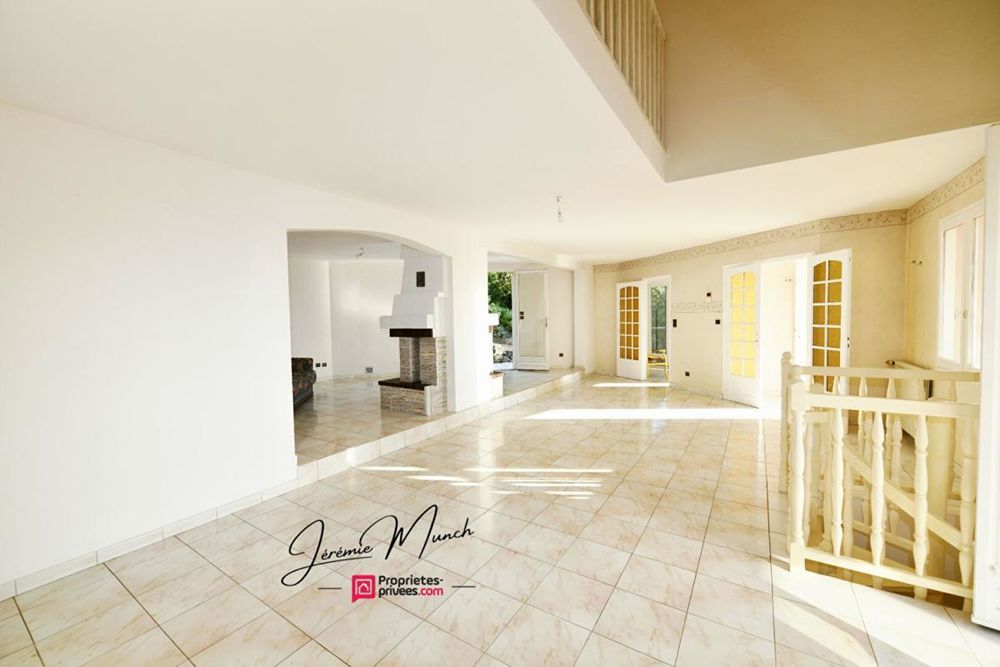 � vendre  Villa Six-Fours-les-Plages (83140)