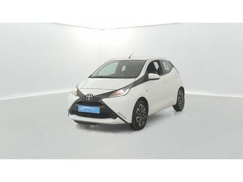 Toyota Aygo 1.0 VVT-i x-play 2018 occasion Morlaix 29600