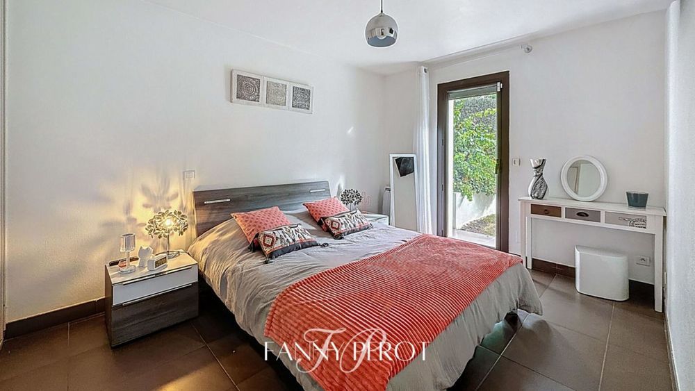 � vendre  Maison Saint-Cyprien (66750)