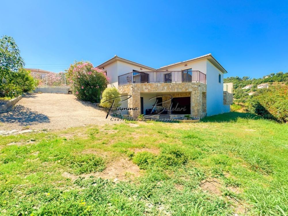 � vendre  Villa Folelli (20213)