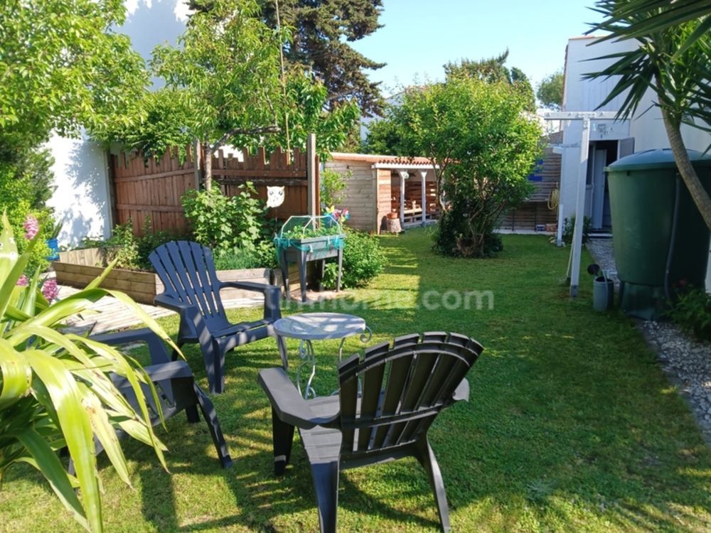 � vendre  Maison Saint-Martin-de-R� (17410)