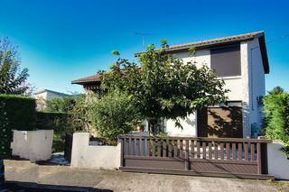  Maison � vendre 8 pi�ces 145 m�