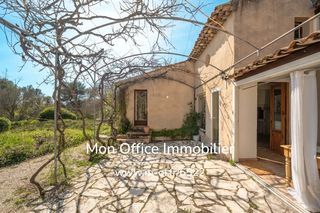  Propri�t�/ch�teau � vendre 8 pi�ces 323 m�