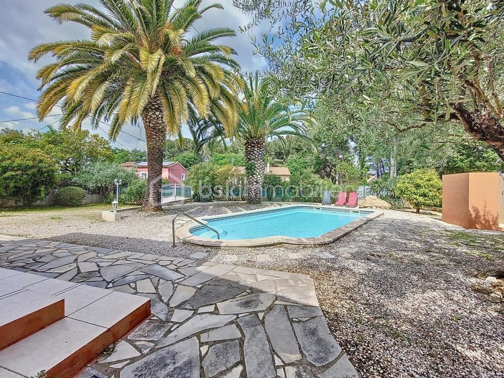 � vendre  Villa Six-Fours-les-Plages (83140)