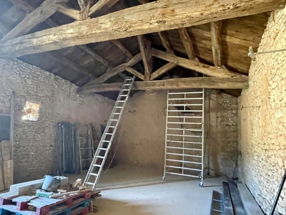 � vendre  Propri�t�/ch�teau Lagarde-d'Apt (84400)