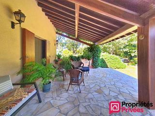  Villa � vendre 6 pi�ces 272 m�