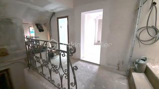  Immeuble � vendre 7 pi�ces 96 m�