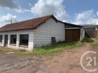  Maison � vendre 5 pi�ces 1000 m�