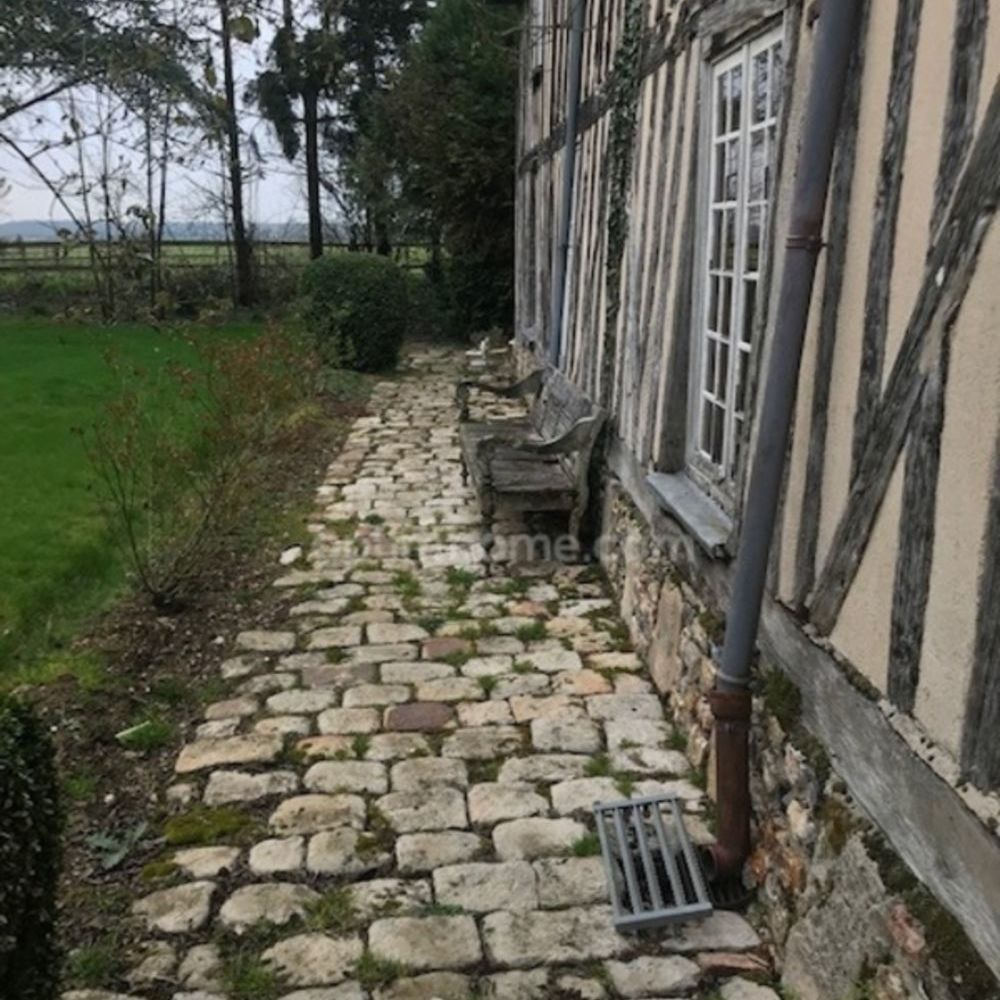 � vendre  Propri�t�/ch�teau Jonquerets-de-Livet (27410)