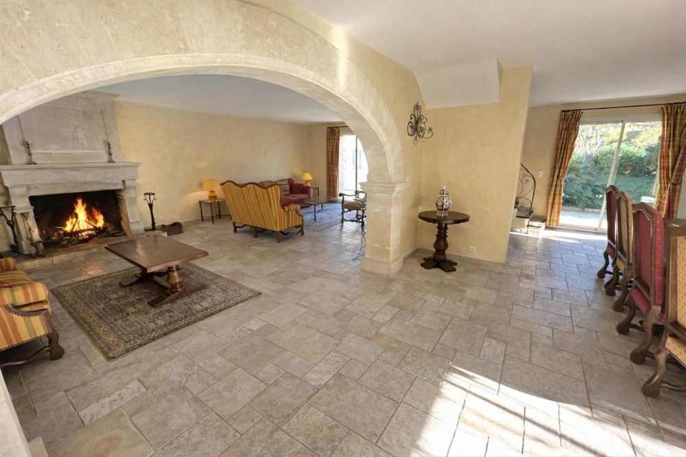 � vendre  Villa Saint-Victoret (13730)