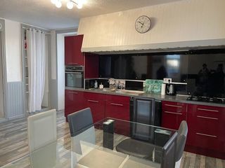  Maison � vendre 10 pi�ces 214 m�