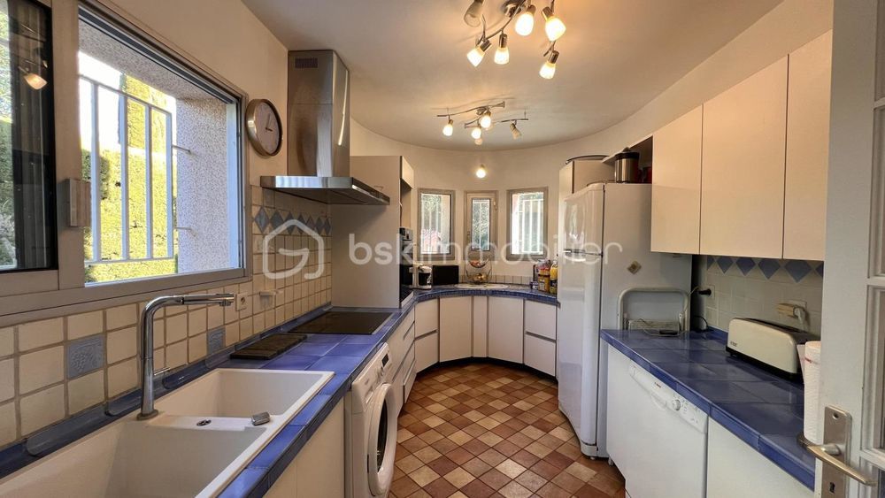 � vendre  Villa La Colle-sur-Loup (06480)