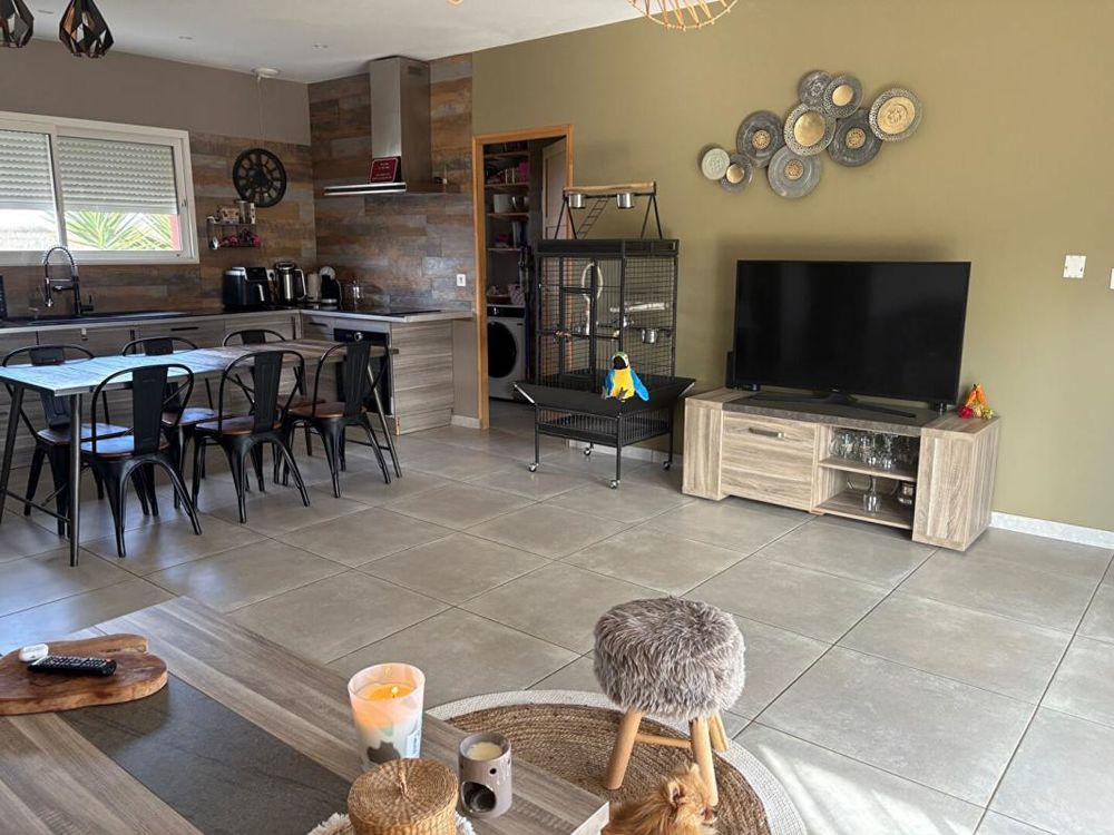 � vendre  Propri�t�/ch�teau Bassan (34290)