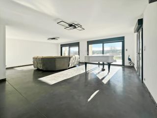  Propri�t�/ch�teau � vendre 12 pi�ces 390 m�