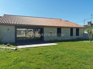  Maison � vendre 4 pi�ces 165 m�